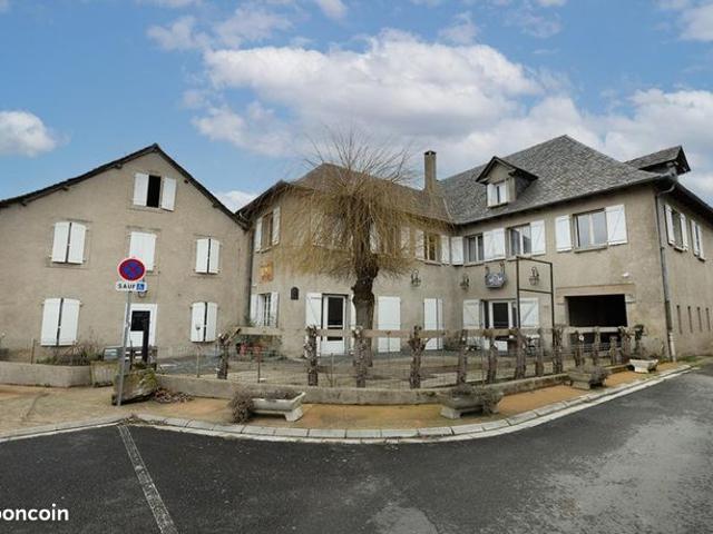 Maison 21 pièces 860 m²