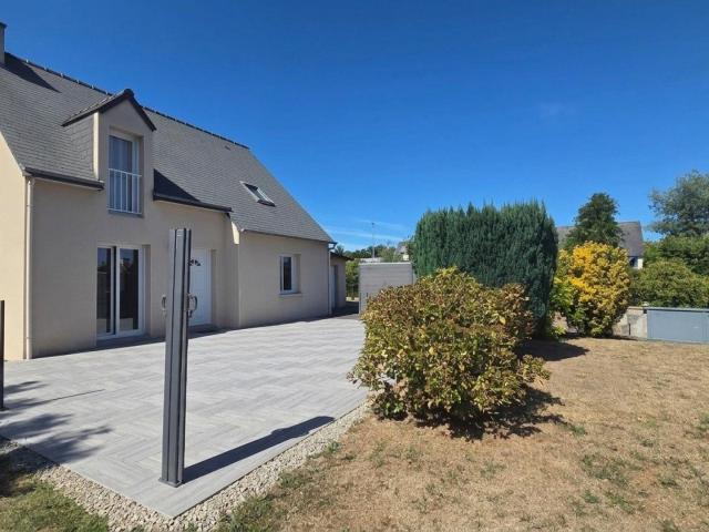 Maison 22490 4 chambres 2004