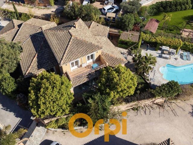Maison 227 m2 Carqueiranne