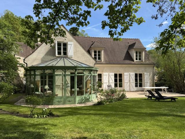 Maison 228 m2 Neauphle le Chateau