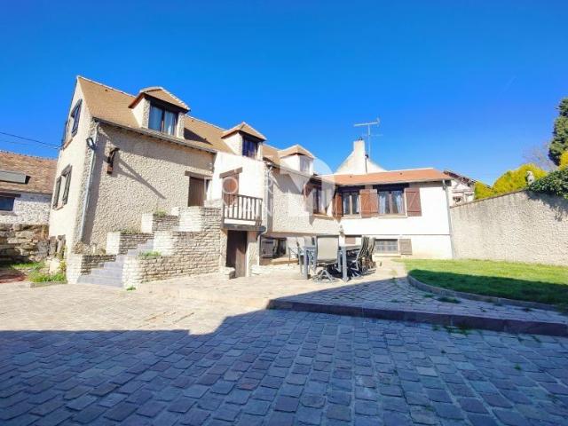 Maison 229 m2 10 pièces