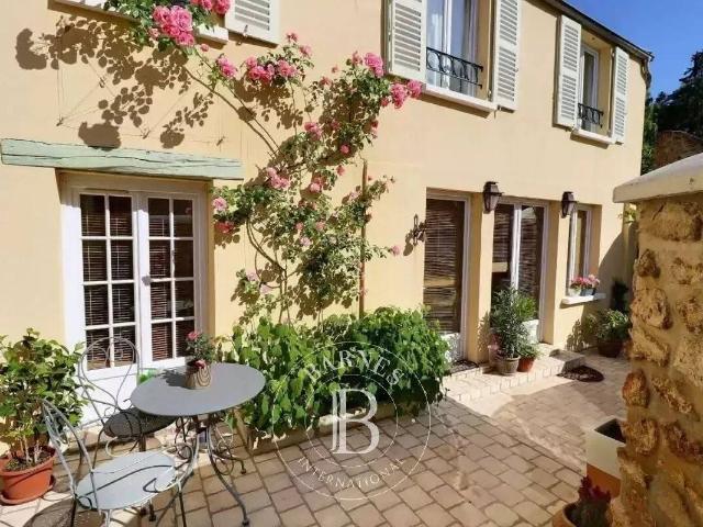 Maison 220 m2 Aigremont