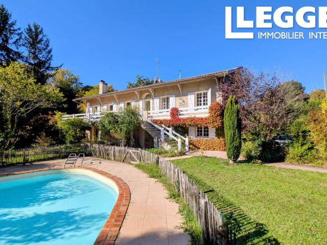 Maison 220 m2 Fargues Saint Hilaire
