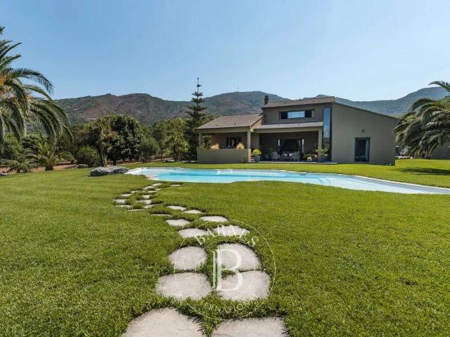 Maison 220 m2 Saint Florent