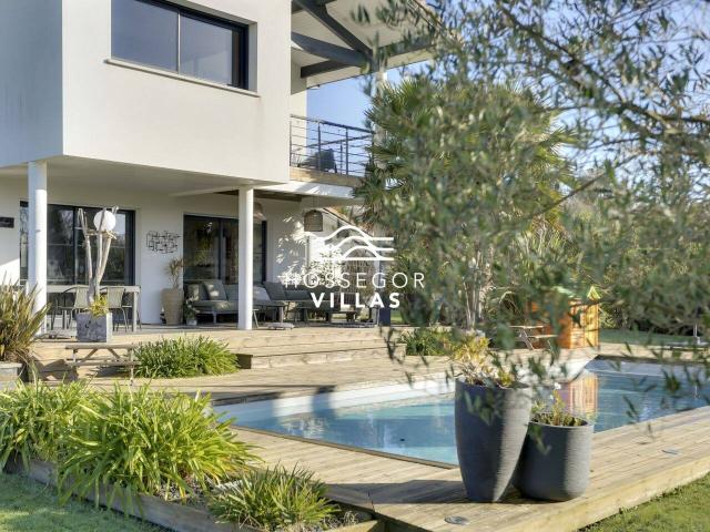Maison 220 m2 Saubrigues