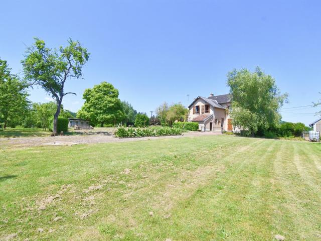 Maison 220 m² 7 chambres Millay 220m² Millay