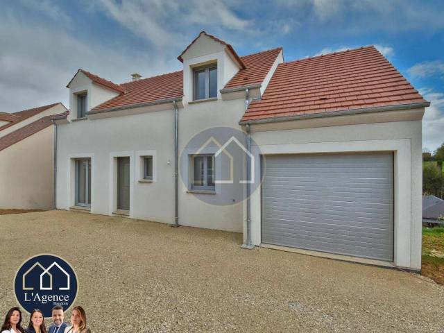 MAISON 220m2, 4 CHAMBRES, GARAGE + SOUS SOL, 595m2 DE TERRAIN, P