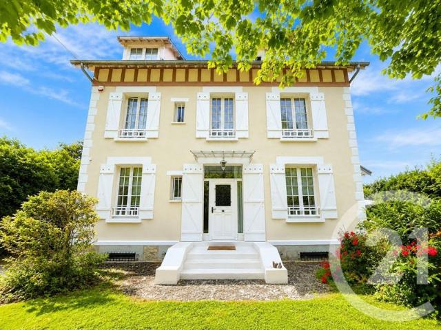 Maison 221 m2 7 pièces