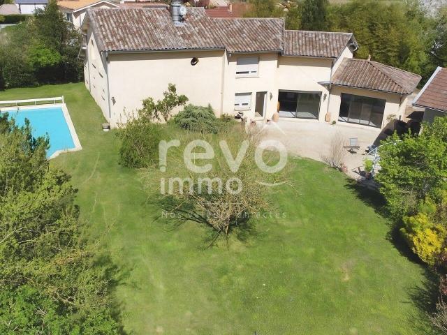 Maison 223 m2 Mionnay