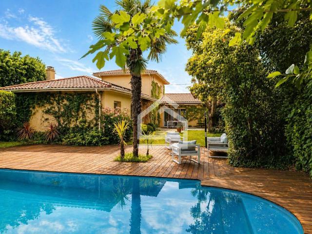 Maison 223 m2 Talence
