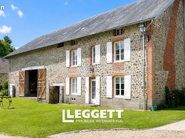 Maison 22 pièces 360 m²