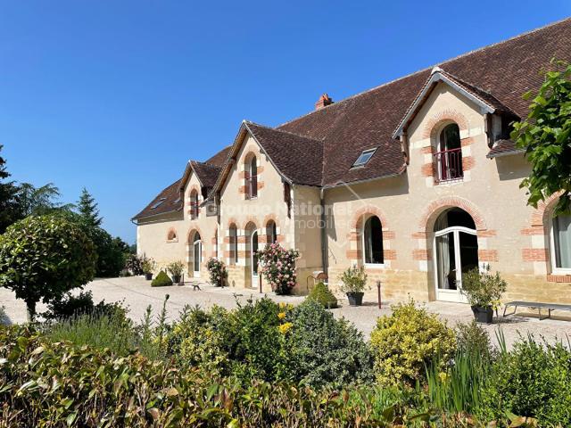 Maison 22 pièces 600 m²