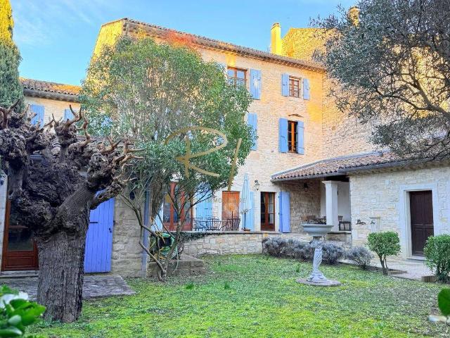 Maison 234 m2 Barjac