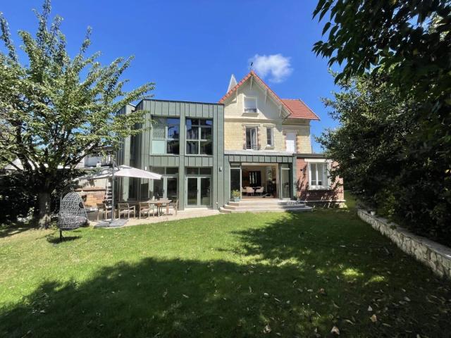Maison 235 m2 Clamart
