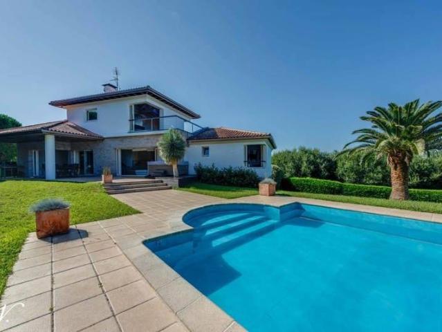 Maison 235 m2 Urrugne