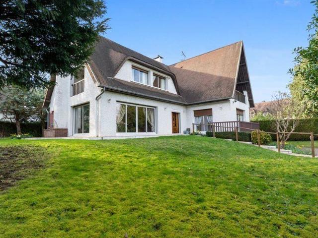 Maison 235 m2 Vaucresson