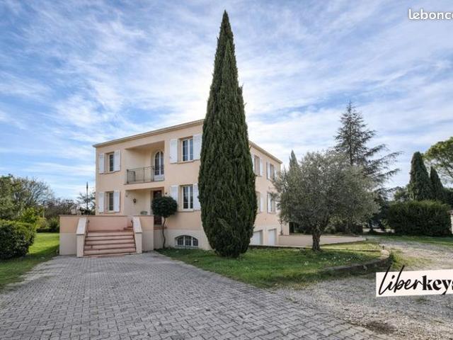 Maison 236 m² Oraison