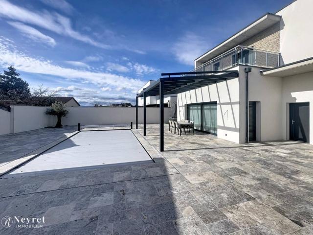 Maison 237 m2 Andrezieux Boutheon