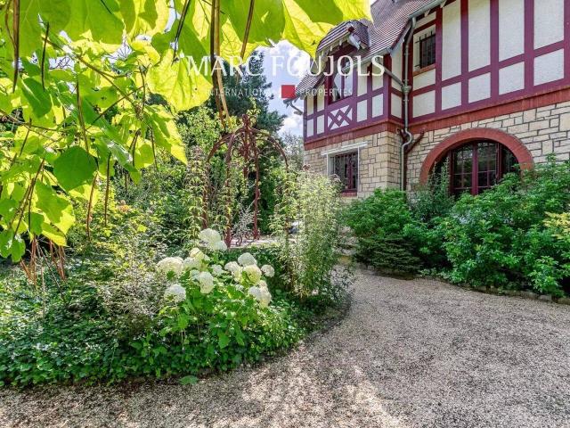 Maison 237 m2 Lamorlaye