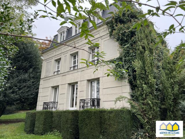 Maison 237 m2 8 pièces