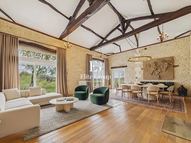 Maison 238 m2 Montmoreau