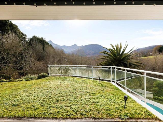 Maison 238 m2 Urrugne