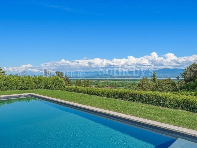 Maison 239 m2 Grilly