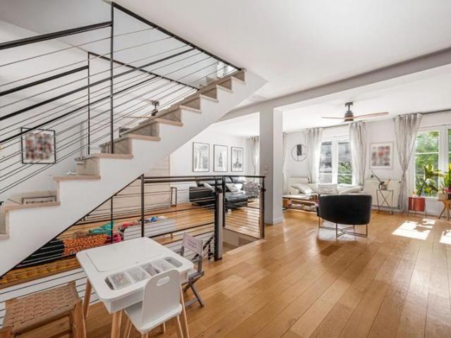 Maison 230 m2 7 pièces
