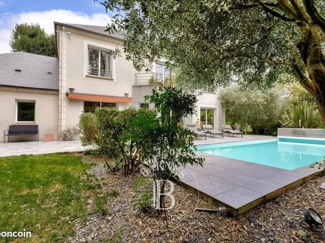 Maison 231 m² Villiers sur Orge