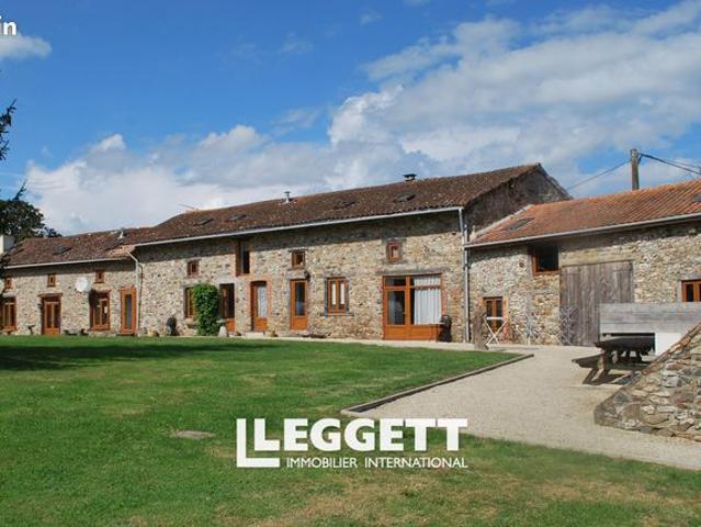 Maison 23 pièces 137 m²