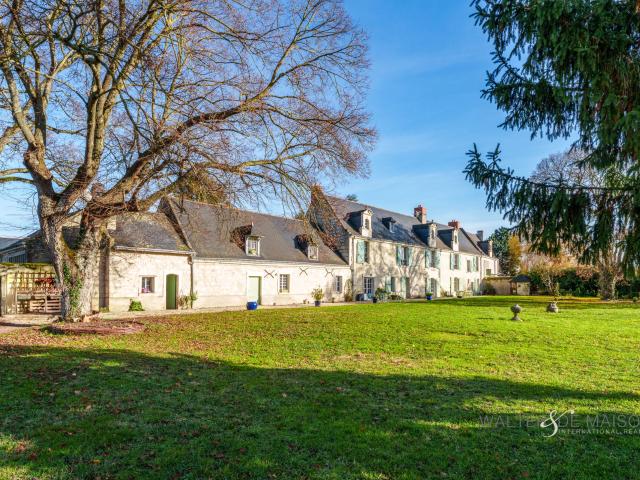 Maison 23 pièces 1 008 m²