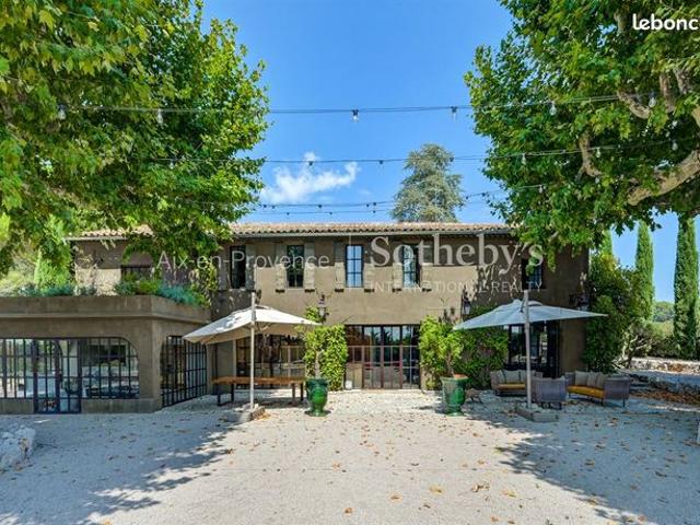 Maison 23 pièces 620 m²