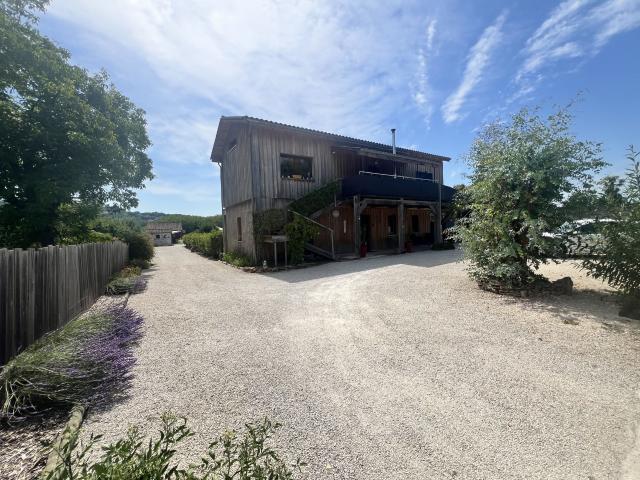 Maison 23 pièces 74 m²