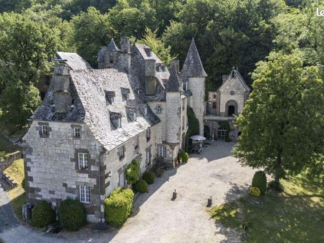 Maison 16 pièces 500 m²