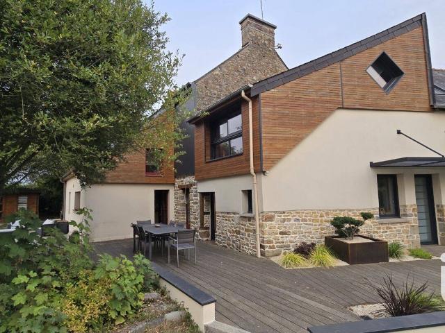 Maison 244 m2 Ercé Près Liffré