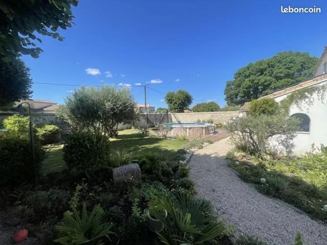 Maison 244 m² Montélimar