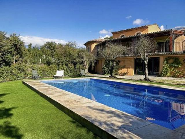 Maison 240 m2 MOUGINS