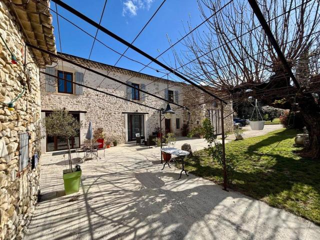 Maison 240 m2 Bonlieu sur Roubion