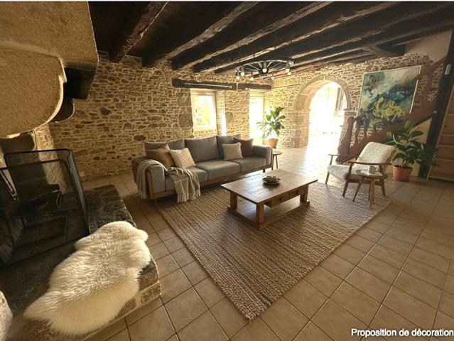 Maison 240 m2 8 pièces Non meublé