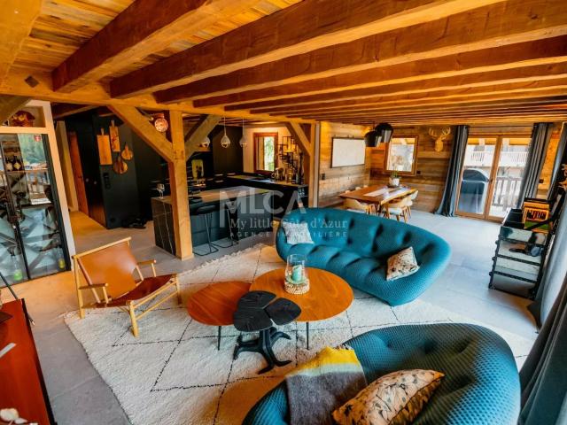 Maison 240 m²