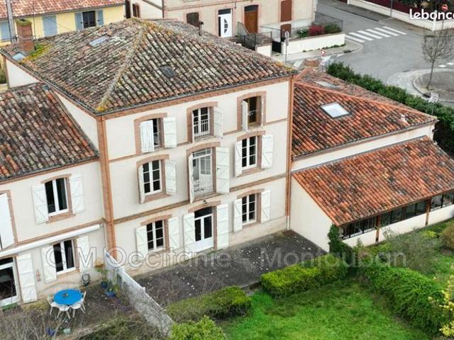 Maison 240 m² Castelssarasin