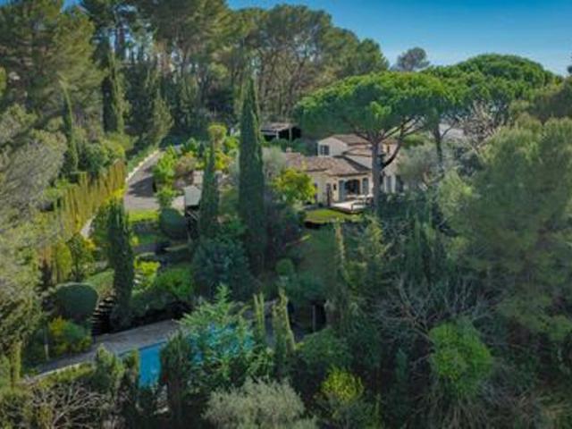 Maison 241 m2 MOUGINS