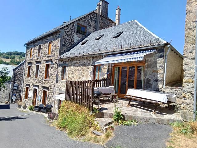 Maison 24 pièces 680 m²