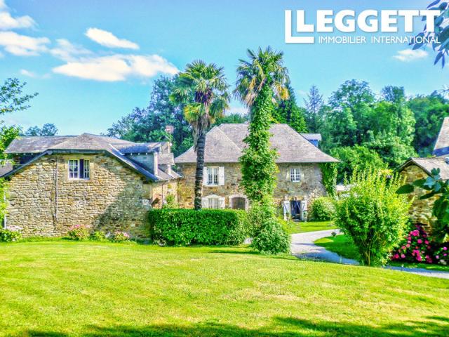 Maison 24 pièces 750 m²