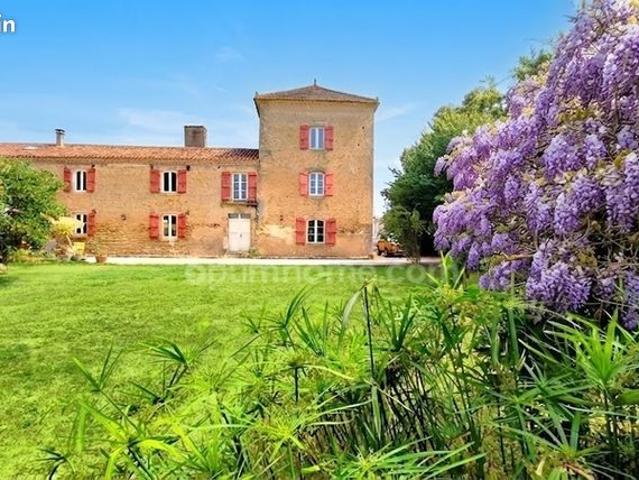 Maison 24 pièces 771 m²