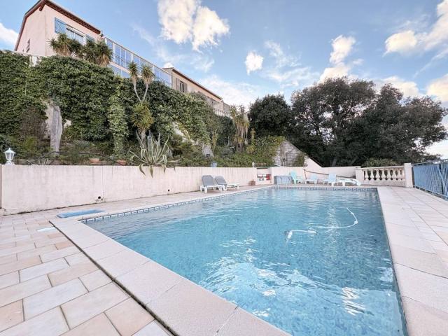 Maison 256 m2 Saint Raphaël