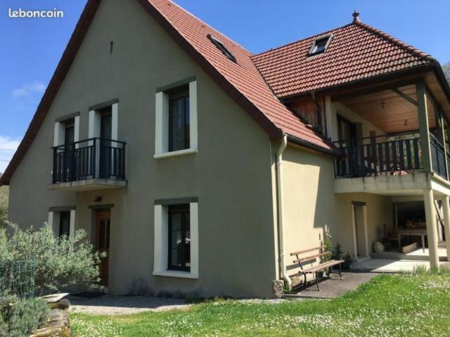 Maison 256 m² Bort les Orgues