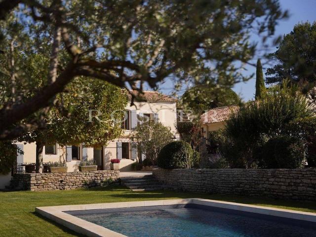 Maison 250 m2 Oppede