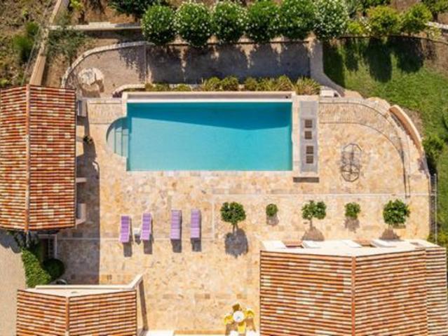 Maison 250 m2 CABRIS