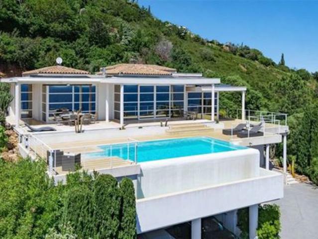 Maison 250 m2 STE MAXIME